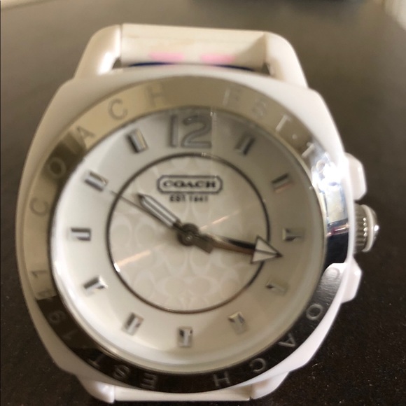 Coach Watch - Picture 4 of 8